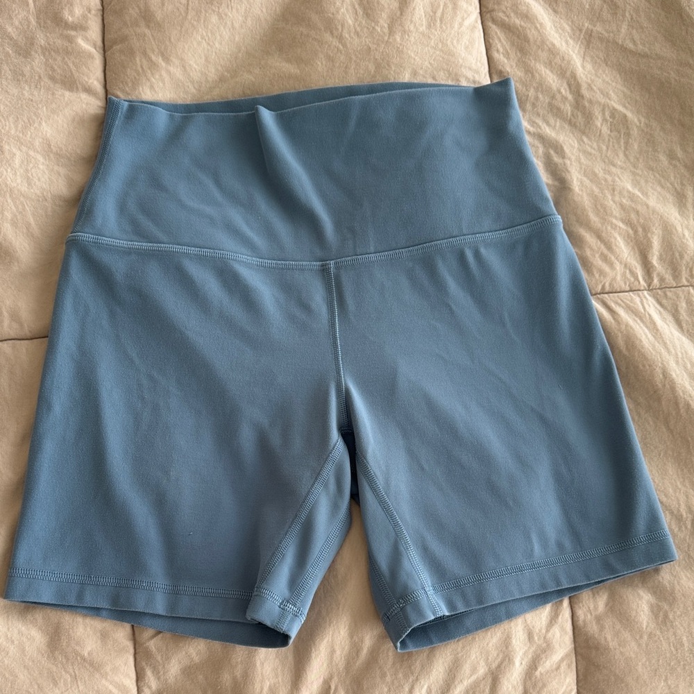 Lululemon Align shorts 6”